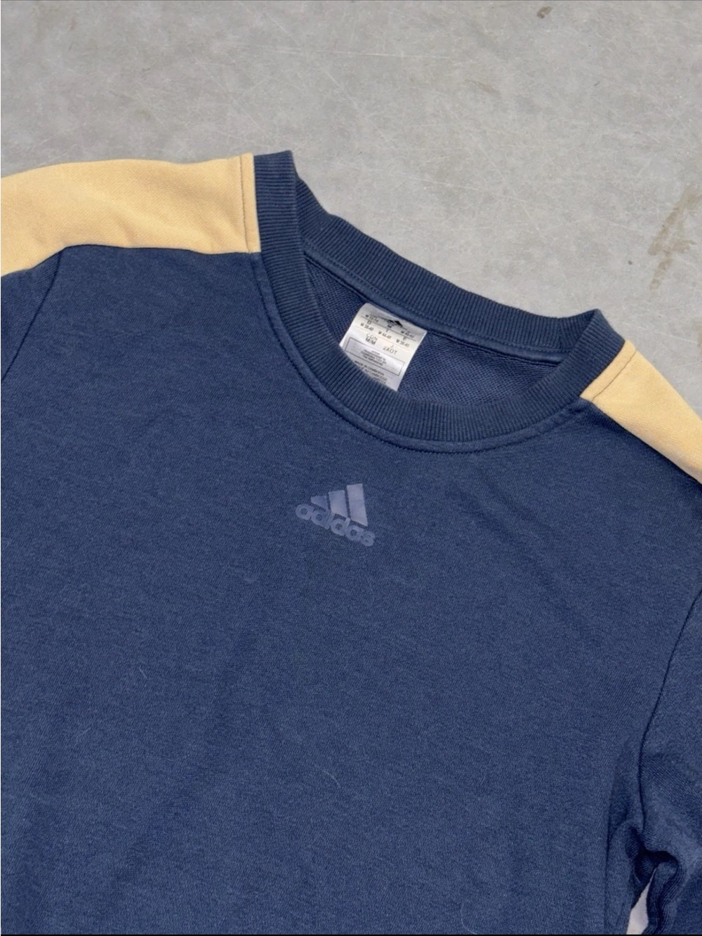 Adidas Essentials Colorblock Sweatshirt Navy Blue Pink Spell Out Logo Woman’s M - Picture 6 of 8